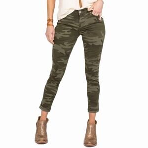 Levi's 711 Skinny Camo Print Ankle Pants Jeans